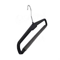 Plastový nohavicový vešiak, typ HB41, šírka 41 cm, molitan, čierny, 1 ks