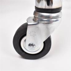 Štender 1002D, výška 130-200 cm, šírka 150-210 cm, malé kovové kolieska