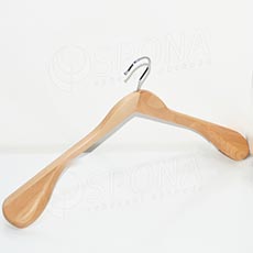 Drevený vešiak, typ BT EXTRA, šírka 44,5 cm, 1 ks